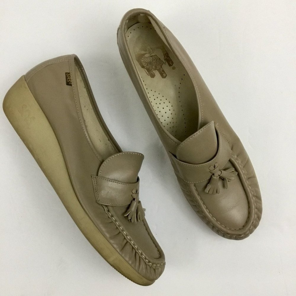 SAS Slip On Loafers Tassels Neutral Color Comfort Shoes Womens 11 S